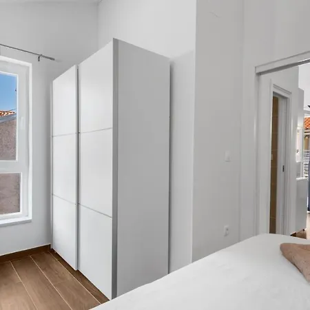 Anja With Balcony * Dajla